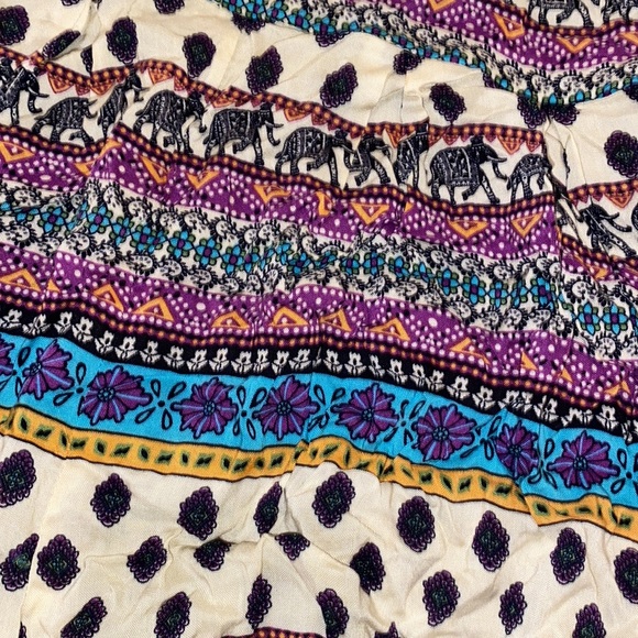 Patterned Romper - Picture 4 of 4